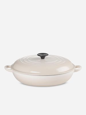 Le Creuset Shallow Casserole 26cm Meringue