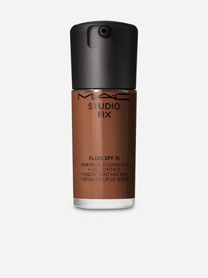 MAC Studio Fluid SPF 15 Foundation