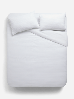 Jet Home White Anglaise Duvet Cover Set Queen