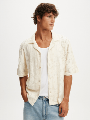 Men's Cotton On Cream Box Fit Short Sleeve Shirt