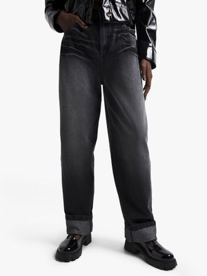 Women's Charcoal Barrel Jeans