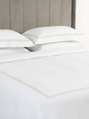 Guest House Perfect 400 Thread Count Percale Duvet Cover Set White/Stone