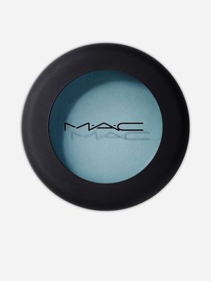 MAC Powder Kiss Eyeshdow