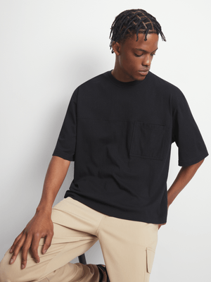 Men's Black Top With Pocket