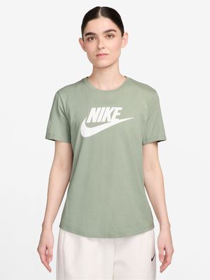 Womens Nike Sportswear Club Essentials Logo Jade Tee