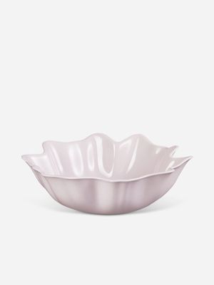 Le Creuset Shallot Ruffle Serving Bowl 3.8L