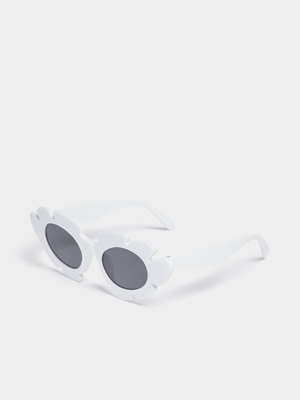 Women's White Flower Statement Sunglasses