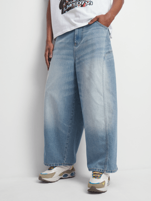 Men's Light Wash Mega Barrel Denim Jeans