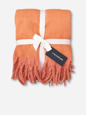 Linen House Embrace Throw Coral Blossom 140x180