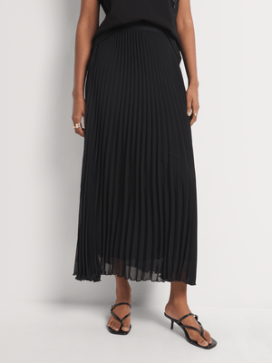 Pleated Chiffon Maxi Skirt