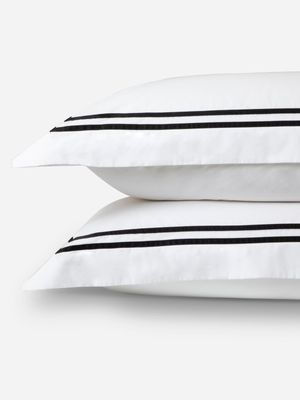 Guest House Finest Italian Cotton Pillowcase Set White/Black