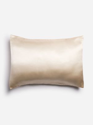 Foschini All Woman Satin Pillowcase