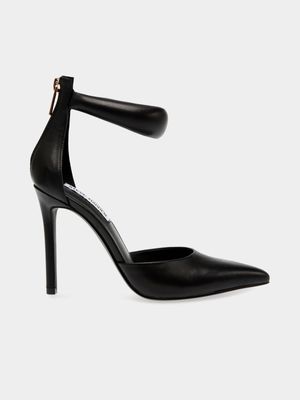 Women's Steve Madden Black Ele Heels