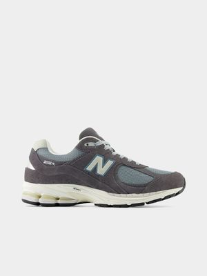 New Balance Men's 2002R Grey/Charcoal Sneaker