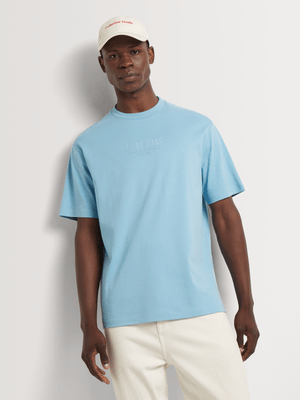 Men's Relay Jeans Regular Fit Interlock Light Blue T-Shirt