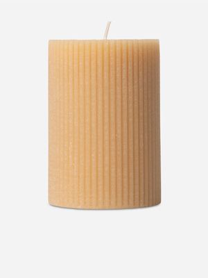 Ribbed Cylindrical Candle Brown 7X10cm