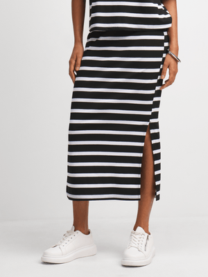 Women's Black & White Striped Textured Skirt