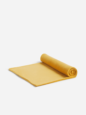 Jet Home Ochre Coral Fleece Throw 230gsm 125x150cm