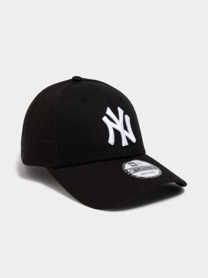 New Era 9Forty Black Cap