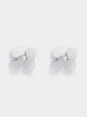 Delicate Flower Drop Earrings