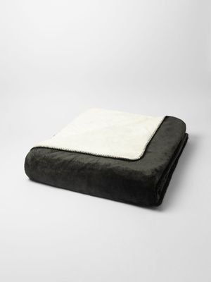 Reversible Sherpa Throw Anthracite & Ivory 220x240cm