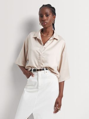 Satin Concealed Button Short Sleeve Shirt