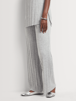 Pleated Soft Touch Wide Leg Pants