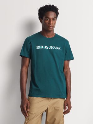 Men's Relay Jeans Slimfit Signature Overlay Forest Green Graphic T-Shirt