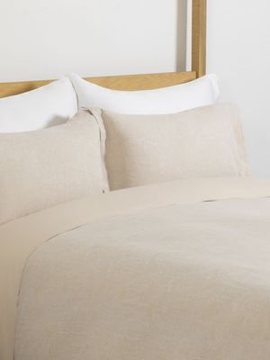 Granny Goose Duvet Natural Paisley Jacquard