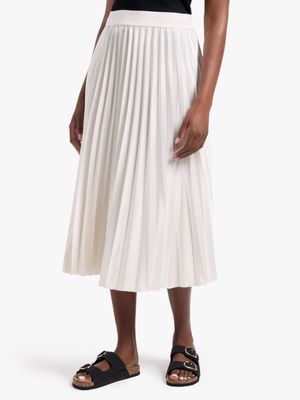 Exact Women's Natural Pleated Skirt