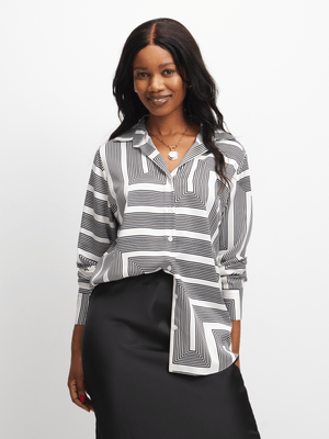 Exact Women's White & Black Geo Print Satin Shirt