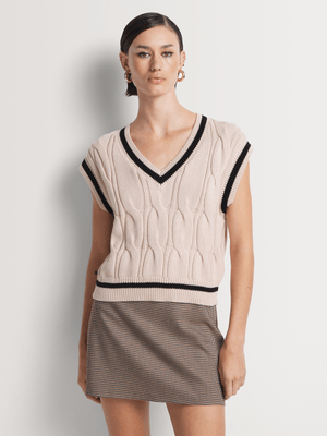 Y&G Tipping V-Neck Cable Knit Vest