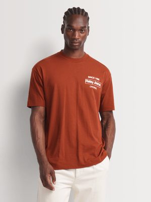 Men's Relay Jeans Burnt Orange Graphic T-Shirt