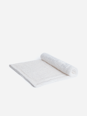 Jet Home White Faux Fur Throw