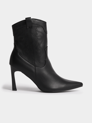 The FIX Women's Black Western Heel Boot