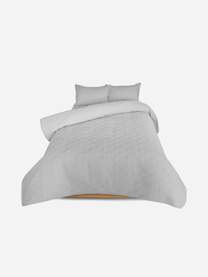 Volpes Cotton 200tc Grey Quilt Set