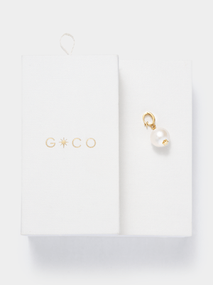 14ct Gold Plated Shell Pearl Charm