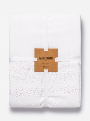 Gianna Anglaise Tablecloth White 180x230