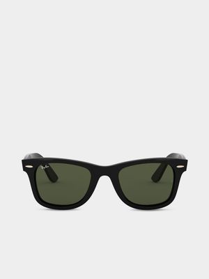 Ray-Ban Black Wayfarer Sunglasses