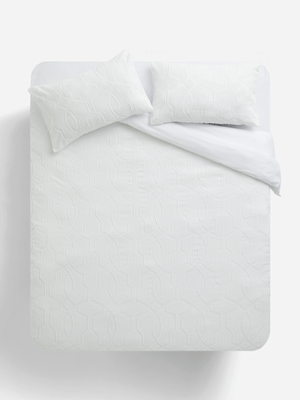 Jet Home White Tufted Duvet Cover Set King