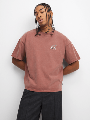 Yarns Men's Resort Brick T-Shirt
