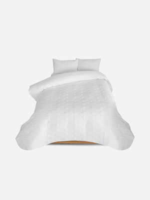 Volpes Percale Quilt Set