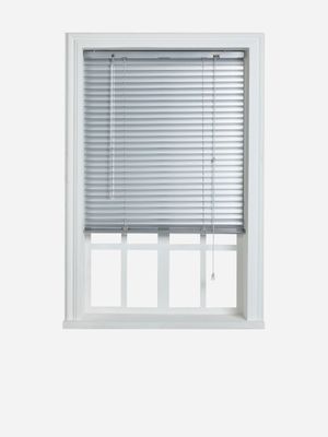 25mm Aluminium Venetian Blind Silver 60x160cm