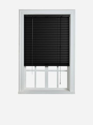 25mm Aluminium Venetian Blind Matt Black 120x100cm