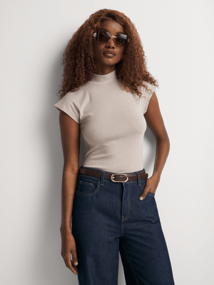 Highneck Extended Shoulder Top