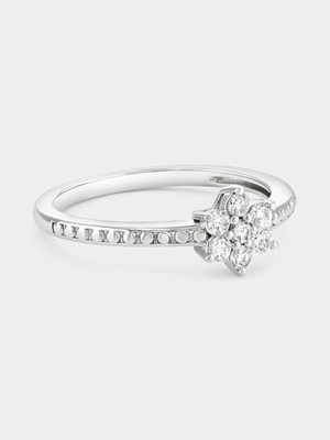 Sterling Silver 0.25ct Lab Grown Diamond Daisy Ring