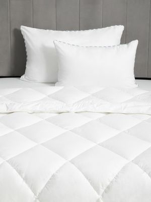 Dreamseeker Luxury Down Alternative All Year Duvet