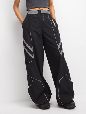 Redbat Athletics Women's Black Casual Pants