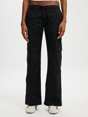 Women's Cotton On Black Low Rise Cargo Pants