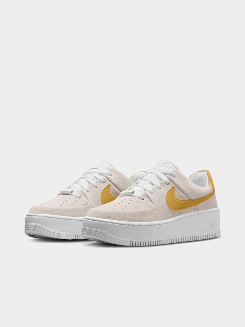 Nike Air Force 1 Sage Low Women's Shoes. Nike.com